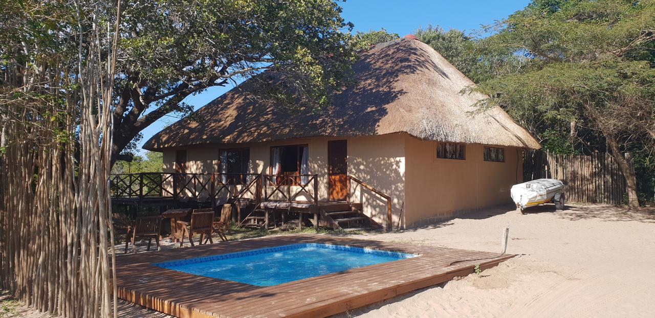 Kosi Bay Lodge Manguzi ภายนอก รูปภาพ